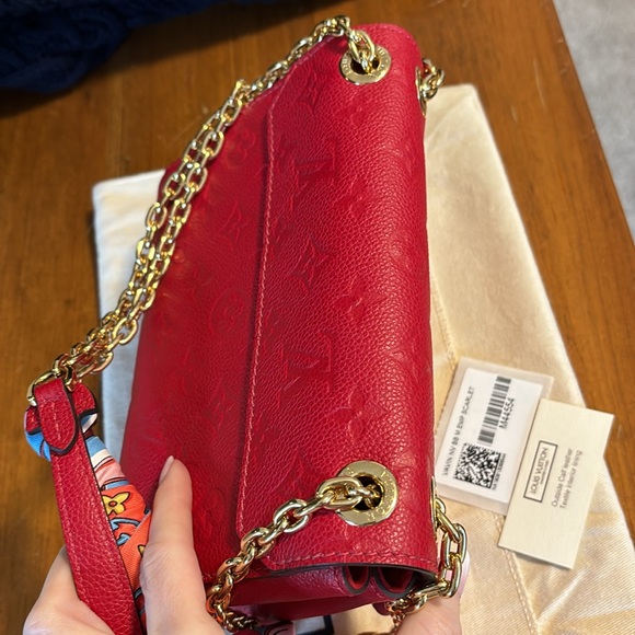 Louis Vuitton Vavin in Scarlet Red with twilly - Picture 13 of 17